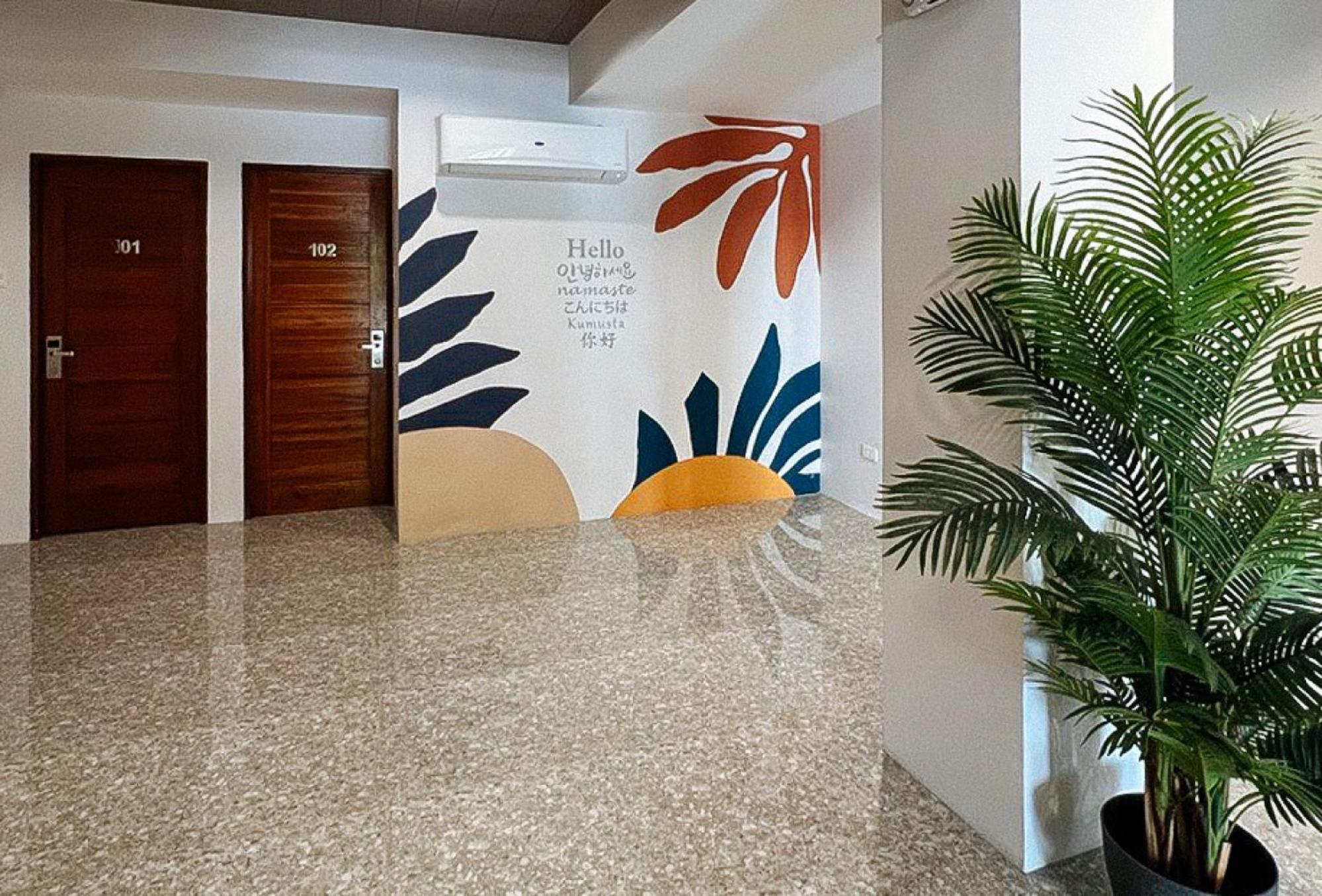 Lea Robert Hotel Angeles Pampanga By Reddoorz Exterior photo